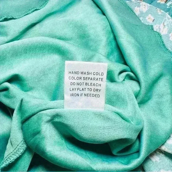 Wisteria Lane Mini Boho Dress Puff Short Sleeves Small - Picture 9 of 9